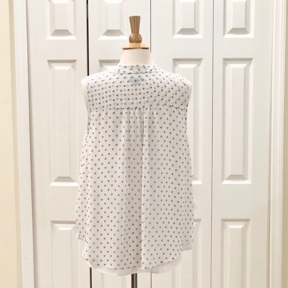 SOLD Ann Taylor 2Layer White Print Pleat Front Top - Picture 4 of 8